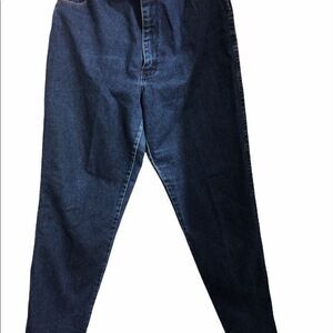 Womens Wranglers blue jeans size 13/14 length 34 EUC.